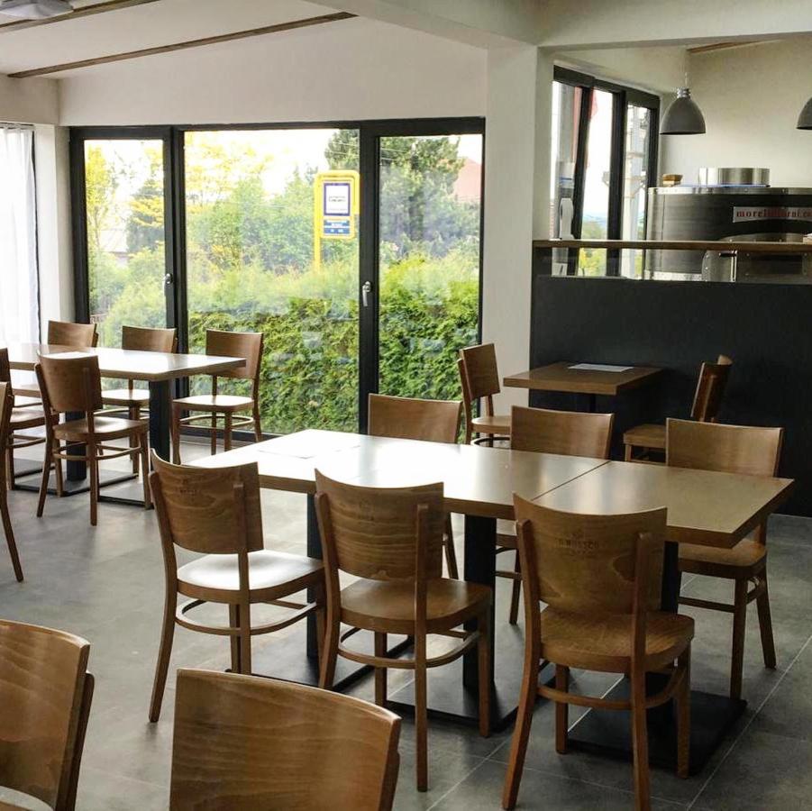 Restaurace A Penzion U Hasicu Klimkovice Exterior foto
